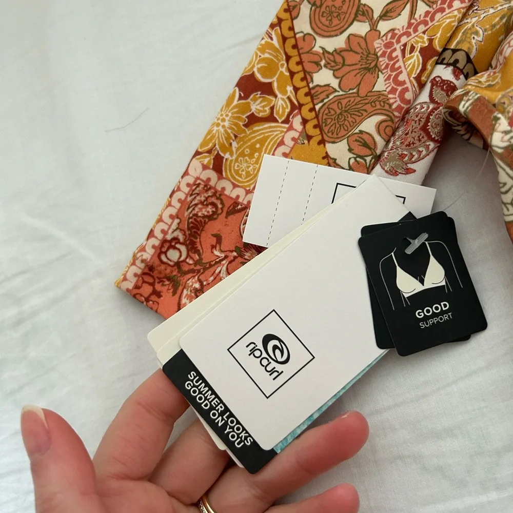 NWT Rip curl Wanderer Sunsuit rash guard clay long sleeve uv suit - Picture 4 of 8